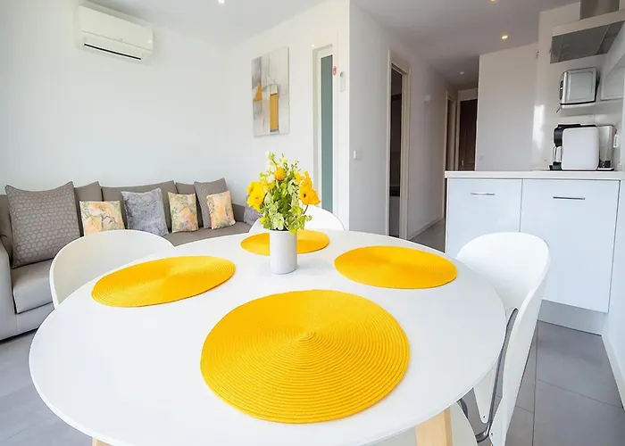 Paraiso Banus - Coastal Retreat Near The Appartamento