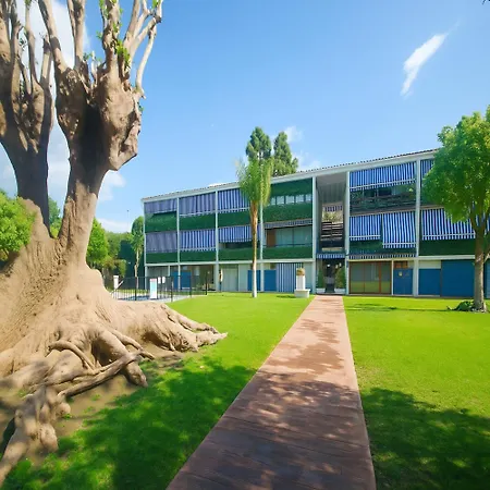 Paraiso Banus - Coastal Retreat Near The