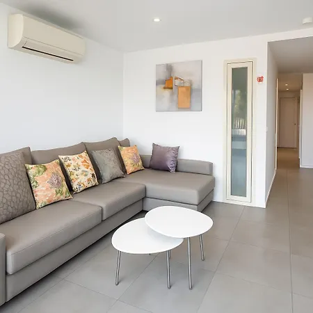 Paraiso Banus - Coastal Retreat Near The דירה *