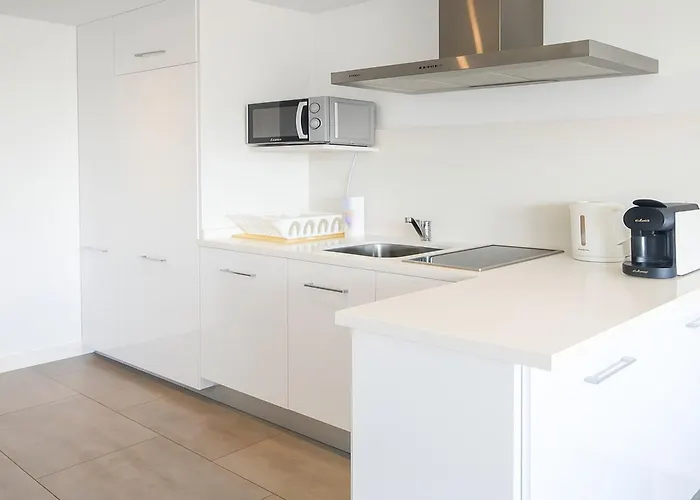 Paraíso Banús - Coastal Retreat Near The Marbella
