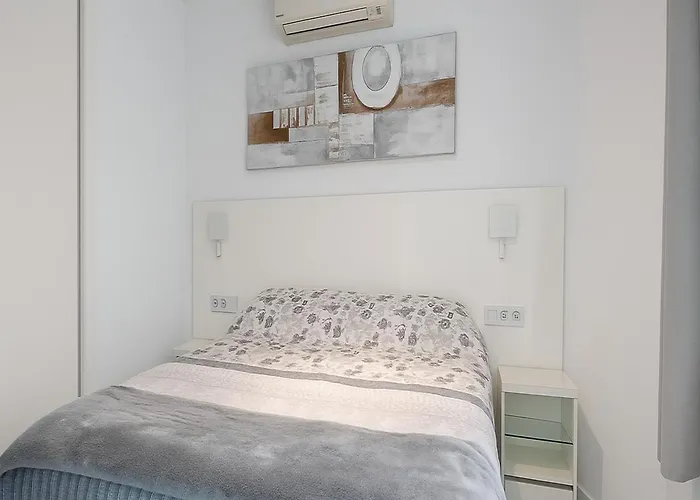 Paraiso Banus - Coastal Retreat Near The