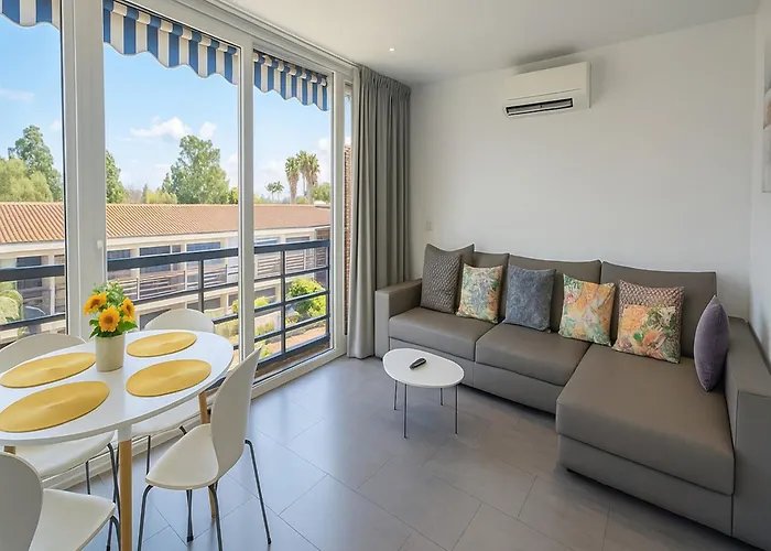 Apartamento Paraíso Banús - Coastal Retreat Near The